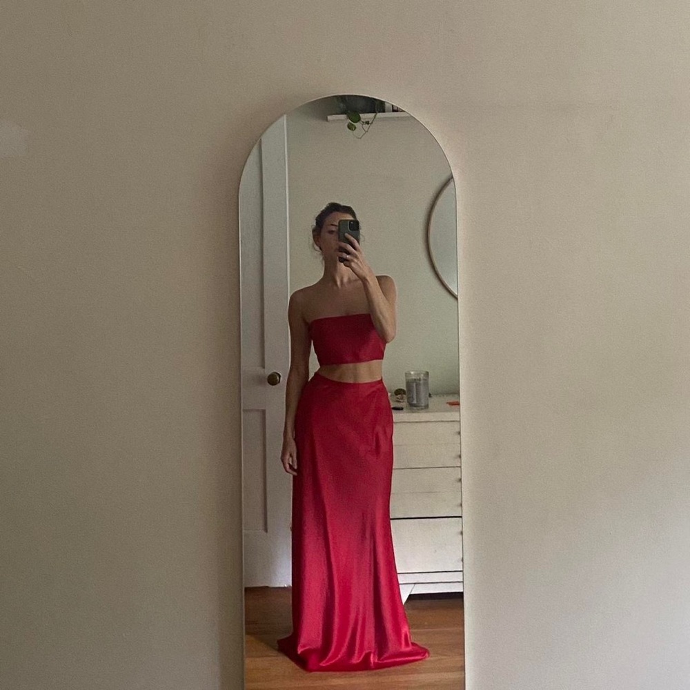 Extremely versatile red formal skirt with matching band